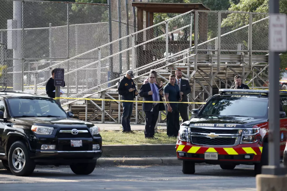 Gunman dead after shooting congressman during baseball practice