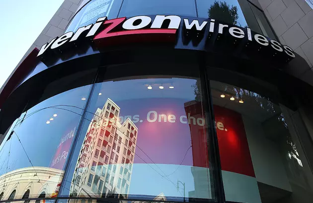 Security lapse leaks data from millions of Verizon customers