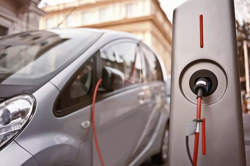 NJ electric vehicle ownership soars, but where do you plug in?