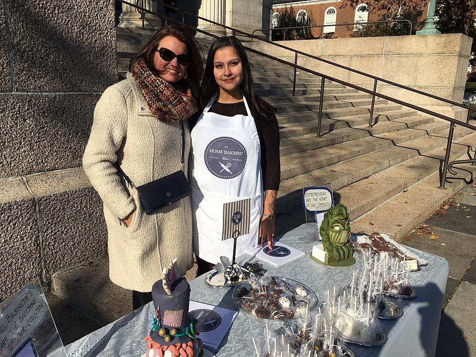 Stay-at-home moms suing New Jersey over right to sell cookies