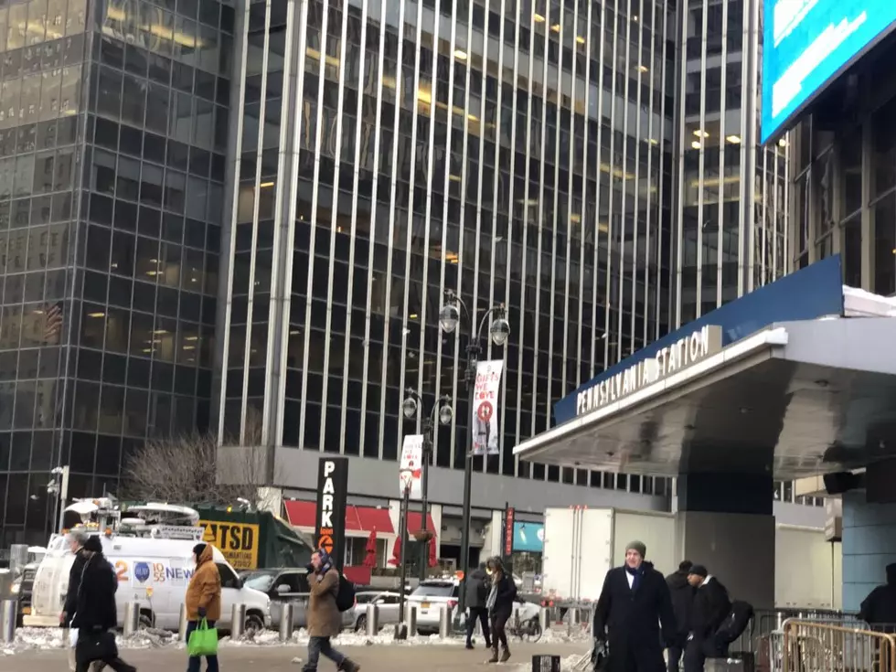 NJ state trooper accidentally shoots himself at New York Penn Station