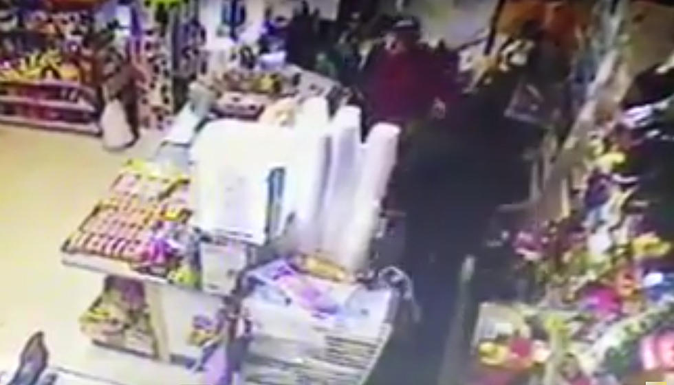Super Speedy Mart stabbing in Burlington caught on video
