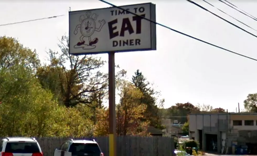 Wait, what? Where did iconic &#8216;Time to EAT&#8217; sign by Somerville Circle go?!