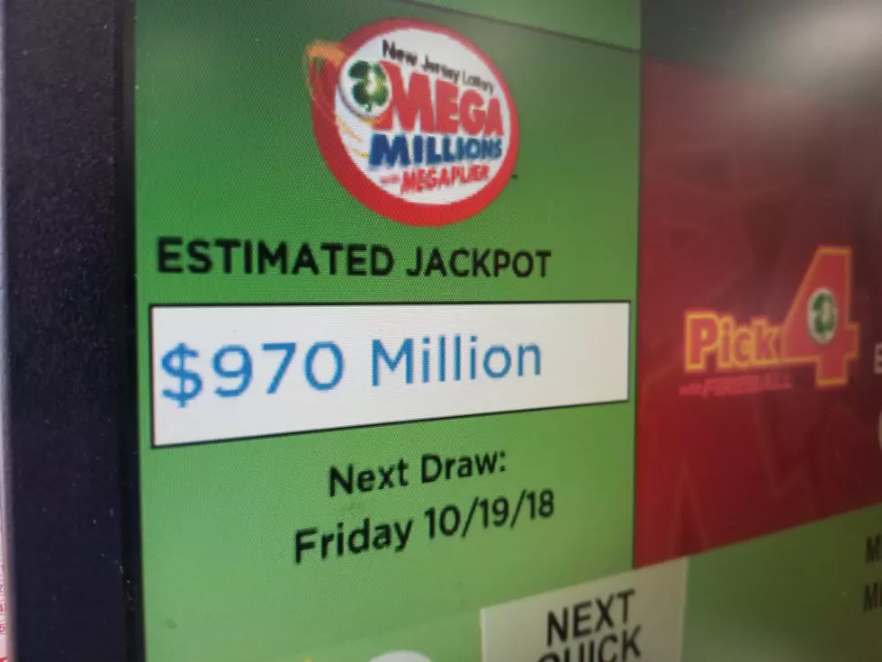 Mega Millions jackpot on Friday worth close to record $1 billion