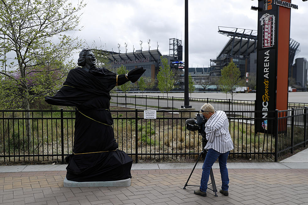 Flyers, Yankees pull Kate Smith's 'God Bless America' over racism