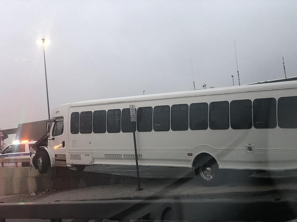 Shuttle bus crashes in front of Newark Airport terminal