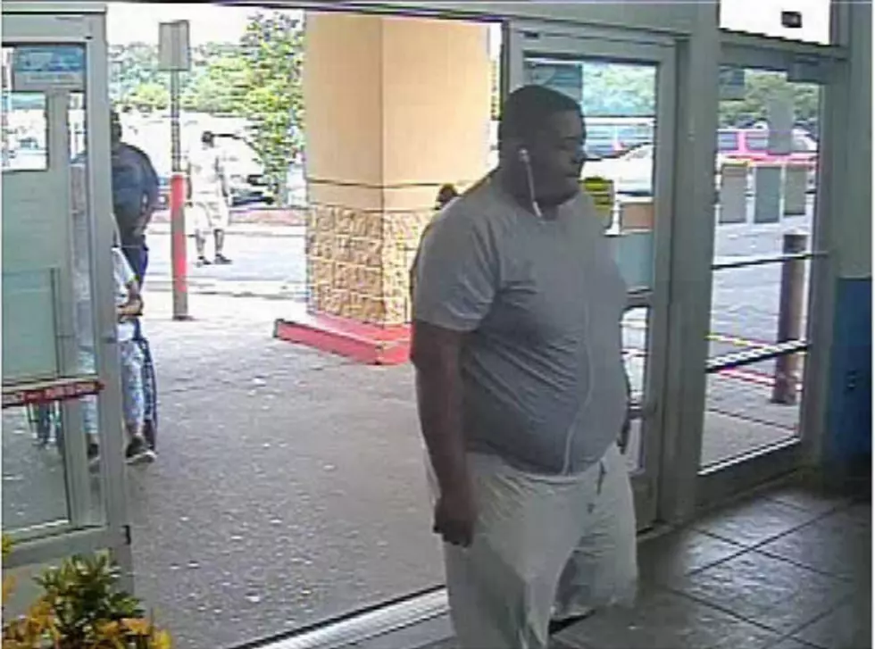 Man Who Caused Panic With ‘Gun’ at Walmart Turns Himself In