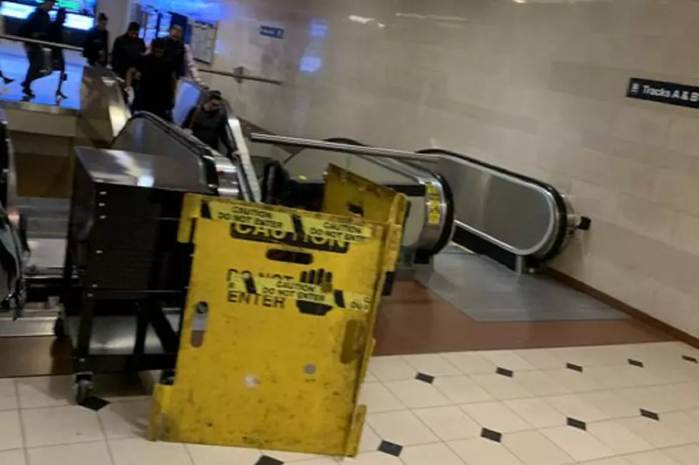 Escalator goes wild, 20-person 'pile up' at Secaucus Junction