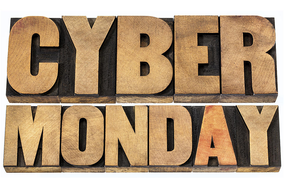 It’s Cyber Monday — Balancing your office work with online shopping
