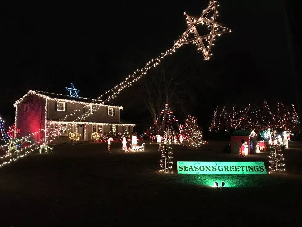 Craig Allen’s neighbors: Christmas Lights Competition
