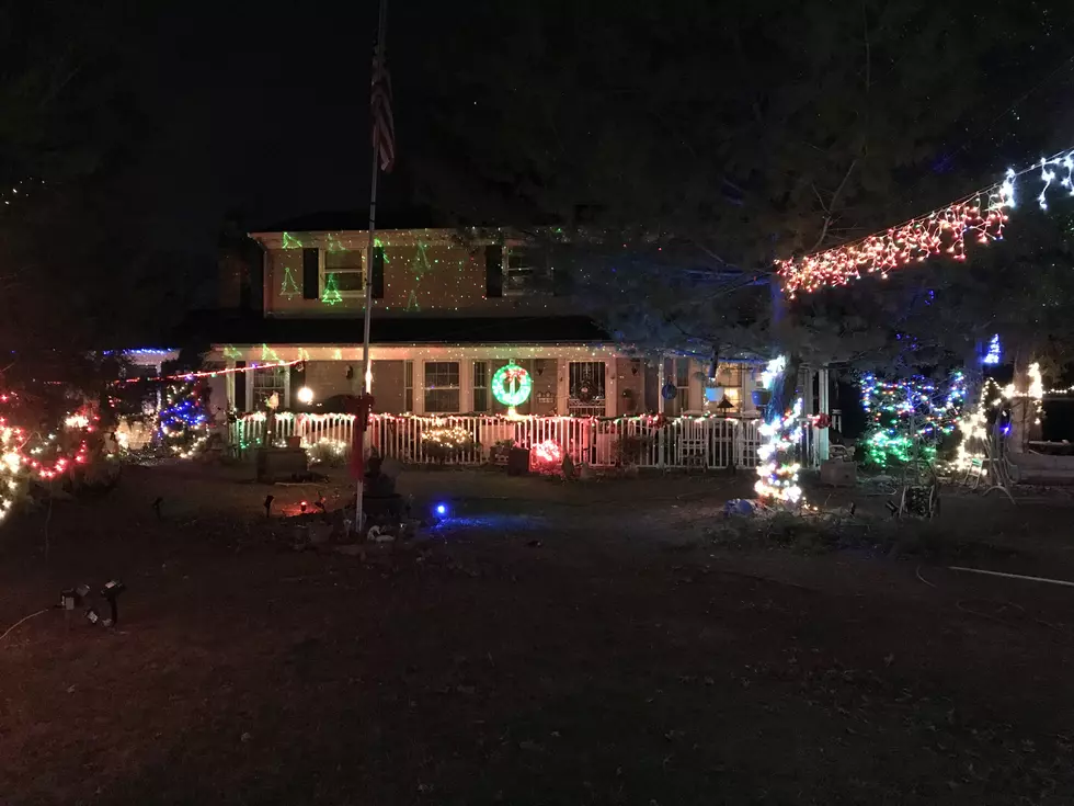 Craig Allen’s neighbors: Christmas Lights competition continues
