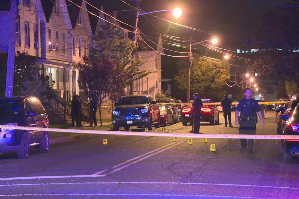 Police: overnight shooting leaves 2 dead, 6 hurt in New Brunswick
