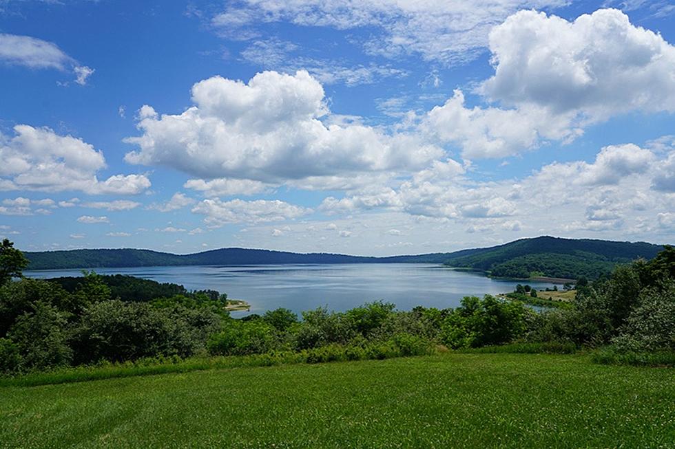 Dad rescues his kids from NJ's second-deepest lake