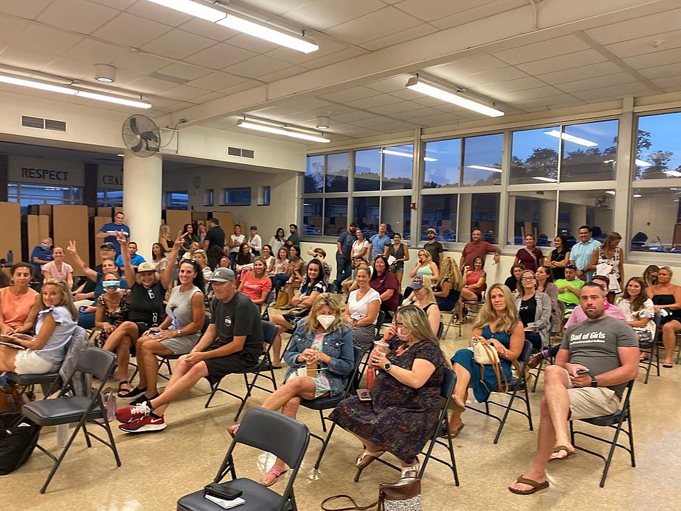 Concerned, angry NJ parents defy mask orders in stand-off with board