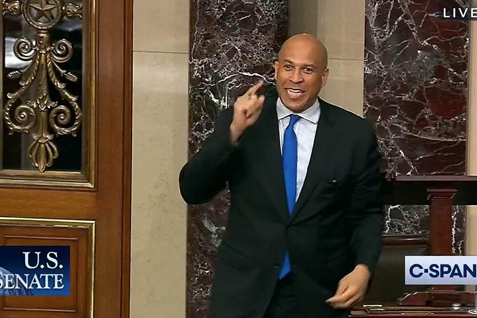 Booker gives mocking speech before 'defund the police' vote