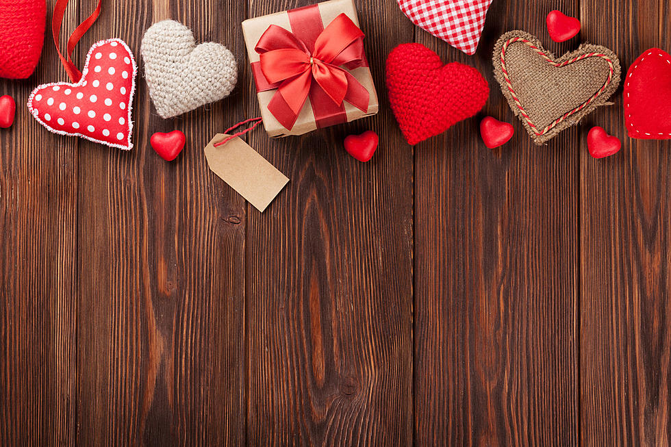 6 non-romantic Valentine’s Day gifts for friends or family