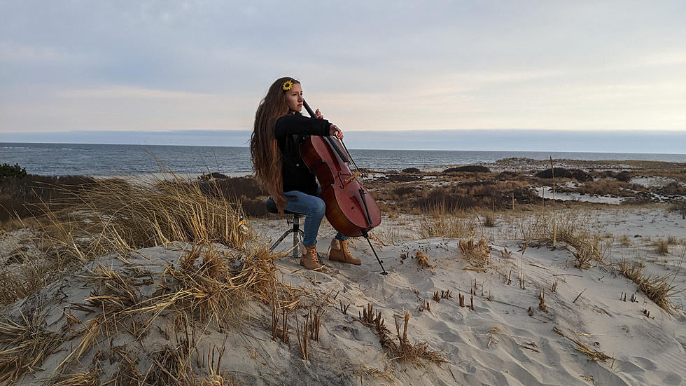 NJ Teen Plays Her Cello Version of Ukraine Anthem on Beach