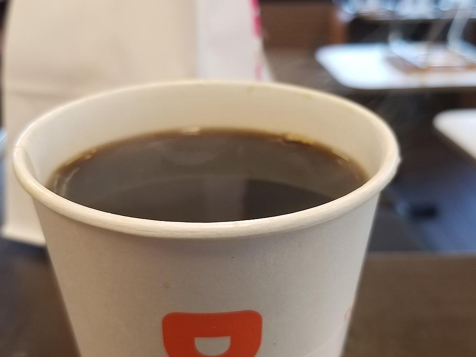 NJ Couple Sues After Man Burned by Dunkin’ Coffee Spill