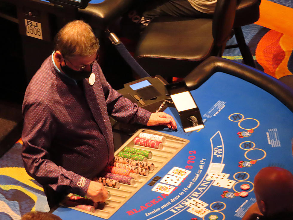 NJ sports betting breaks $1B again but casinos lag behind pre-pandemic level