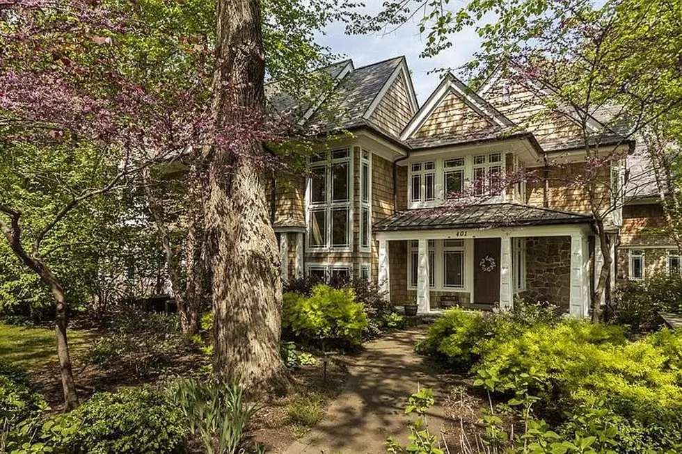 Former Flyer puts his Haddonfield, NJ mansion on the market