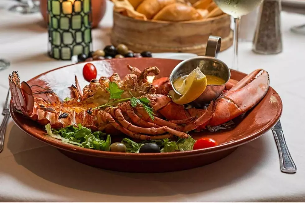 Newark dining fixture named best seafood restaurant in NJ