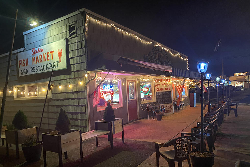 This unassuming seafood joint is one of the best at the Jersey shore