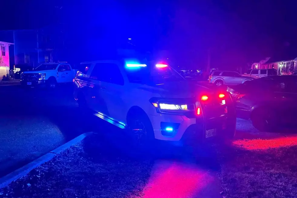 Why are the lights on New Jersey police vehicles a solid blue?