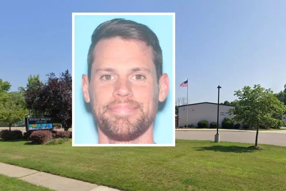 NJ elementary school teacher is accused of keeping, sharing child pornography