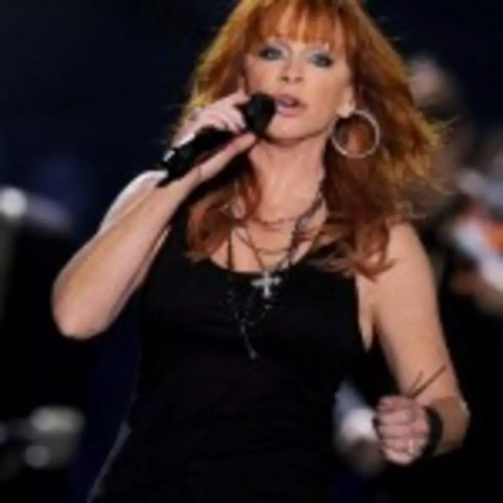 Reba Inducted Into Country Hall of Fame