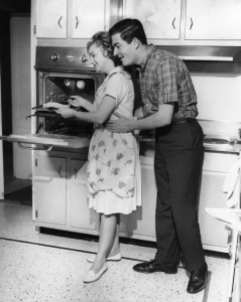 Don&#8217;t Marry Your Boyfriend If You Want Him To Do Housework