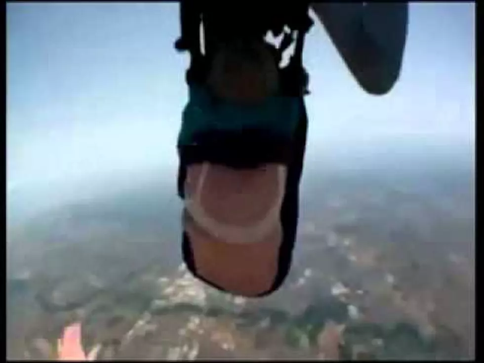 Skydiving Goes Wrong: 80-Year-Old Granny Falls Out Of Harness [VIDEO]