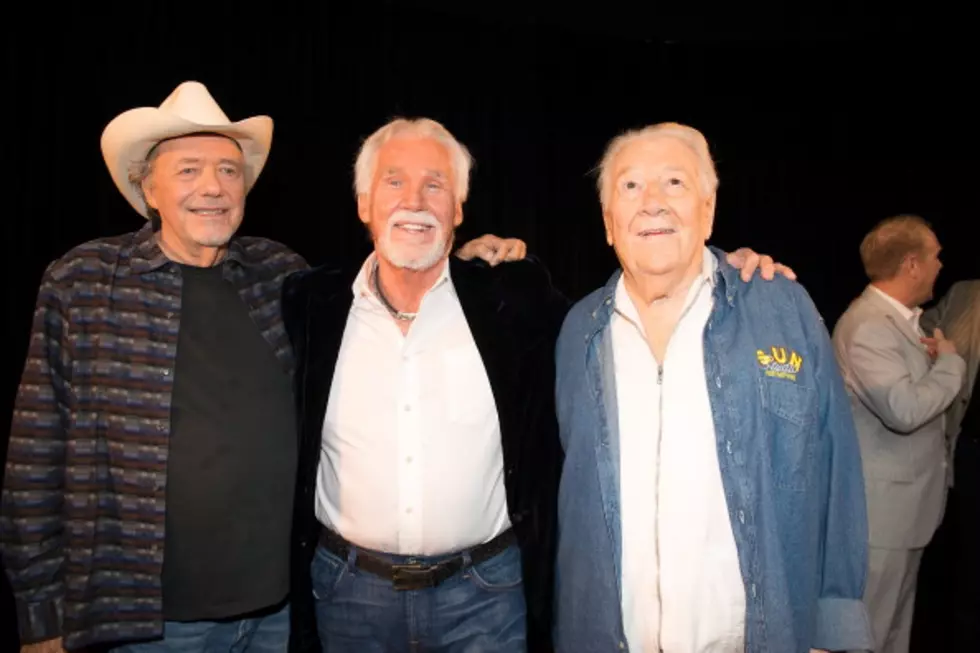 Three Inducted Into Country Music Hall of Fame.