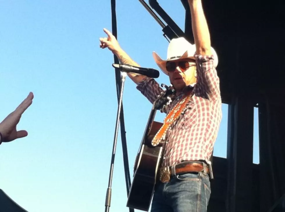 Justin Moore Partners With Crown Royal To Honor &#8220;Heroes&#8221; [AUDIO]