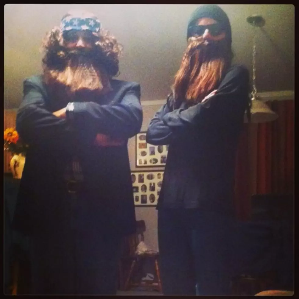 Tadpole &#038; Polly Dress Up As Cast From Duck Dynasty For Halloween Party [PHOTOS &#038; VIDEO]