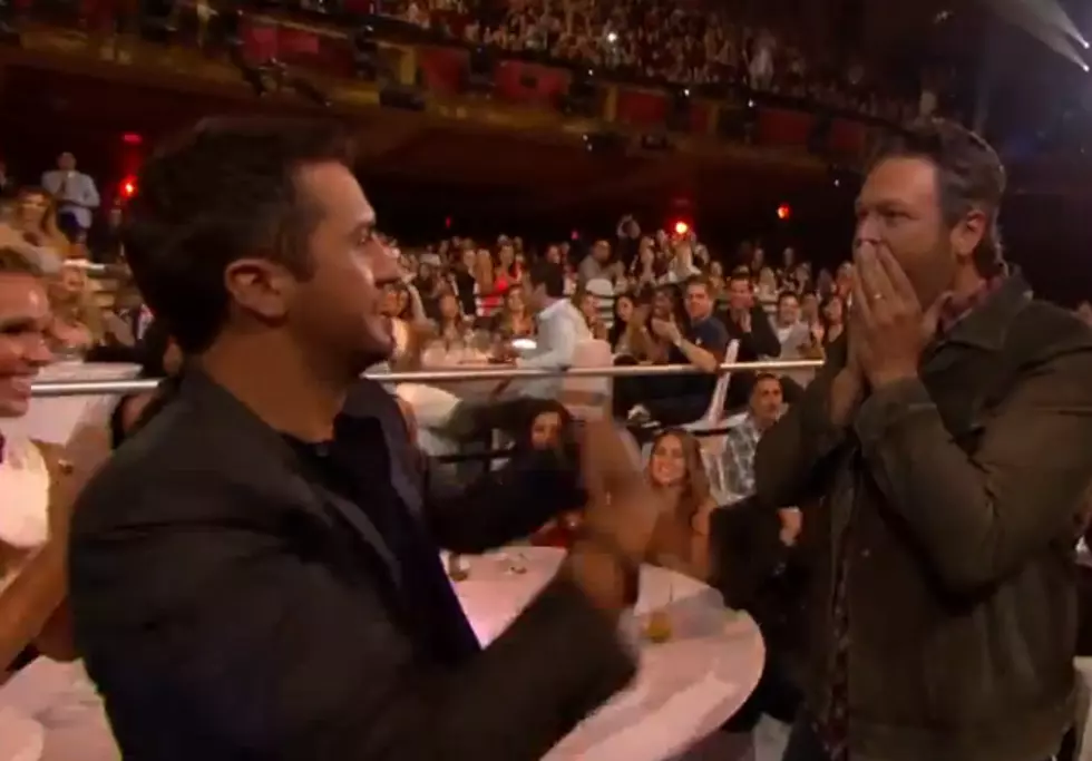Blake Shelton and Luke Bryan Caught Looking Unimpressed During Ariana Performance at iHeartRadio Awards [WATCH]