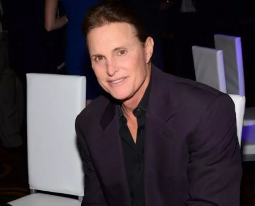 Bruce Jenner Introduces the World to Caitlyn on Cover of Vanity Fair [PHOTO]