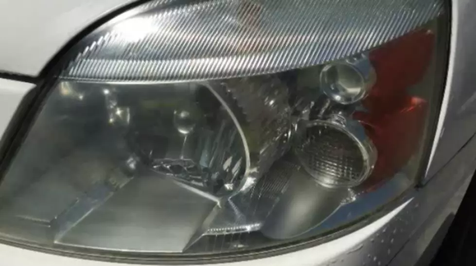 How To Clean Your Headlights With Toothpaste- Lifehack Video