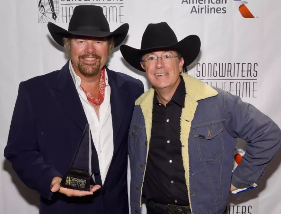 Toby Keith is One of the First Musical Artists to Welcome Stephen Colbert to The &#8216;Late Show&#8217;