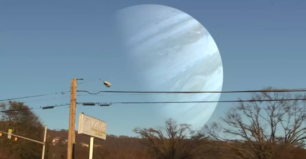 What It Would Look Like If The Moon Were Replaced With Other Planets