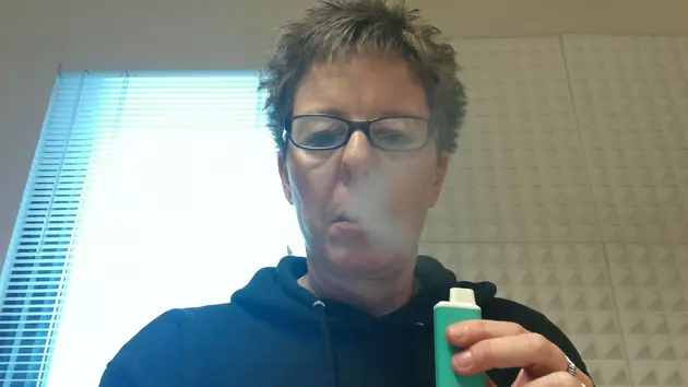 Polly Quits Smoking by Vaping [SPONSORED]