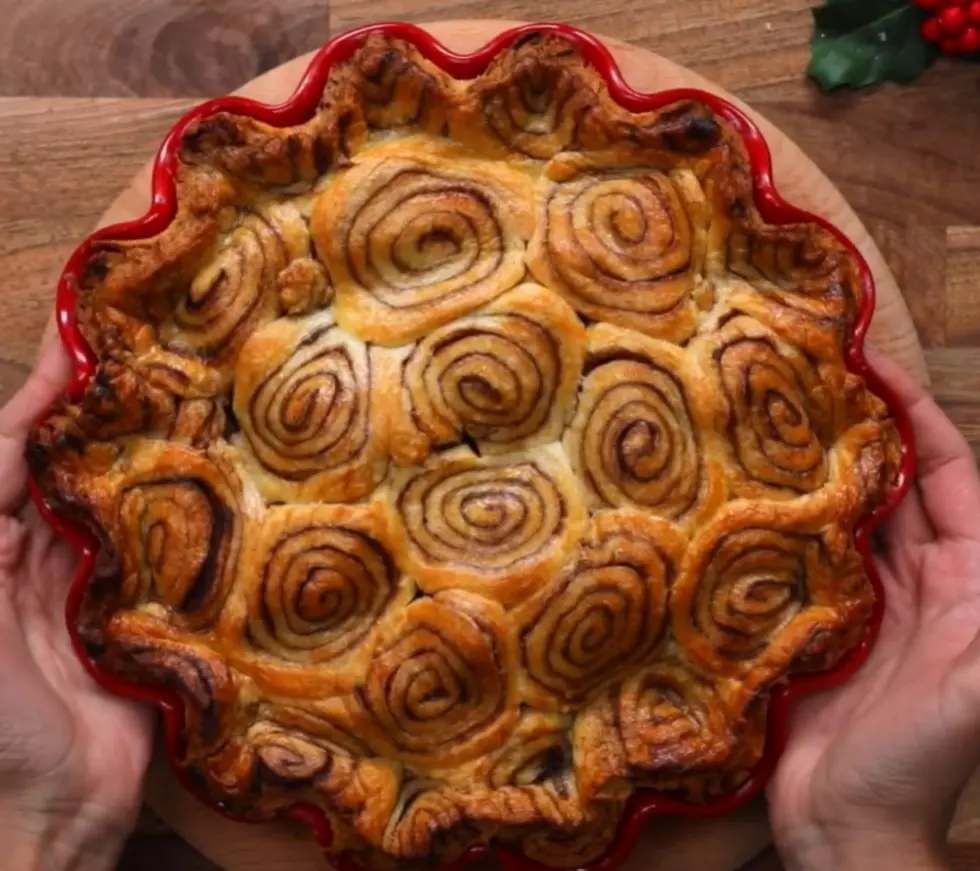Polly's Cooking Cinnamon Roll Apple Pie