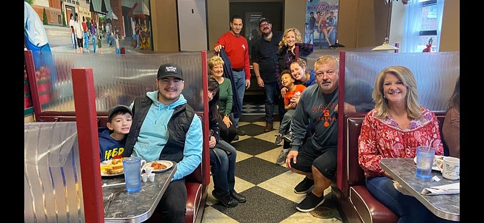Breakfast Club in Syracuse Gives Diner Staff $1,400 Tip