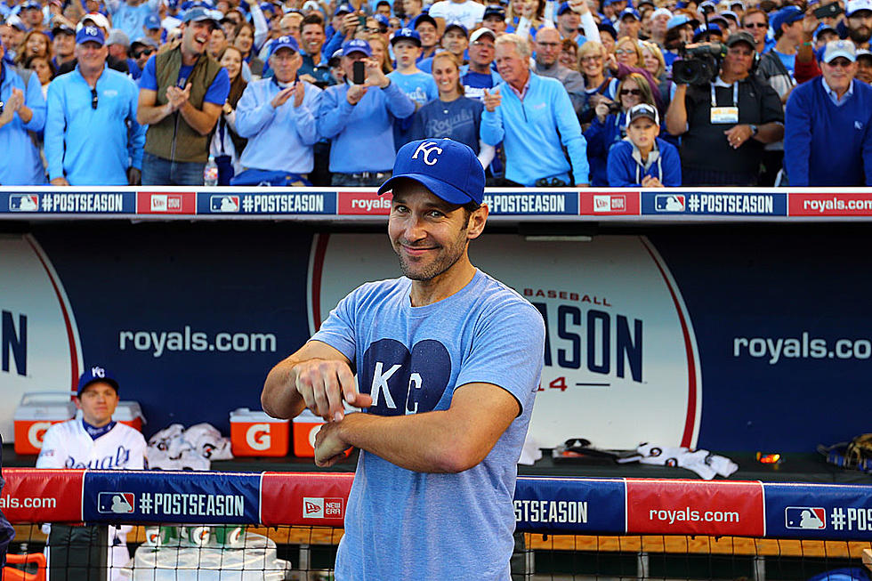 Way Cool Royals Fan Paul Rudd Invites Everyone to Celebrate at His Mom’s Kegger
