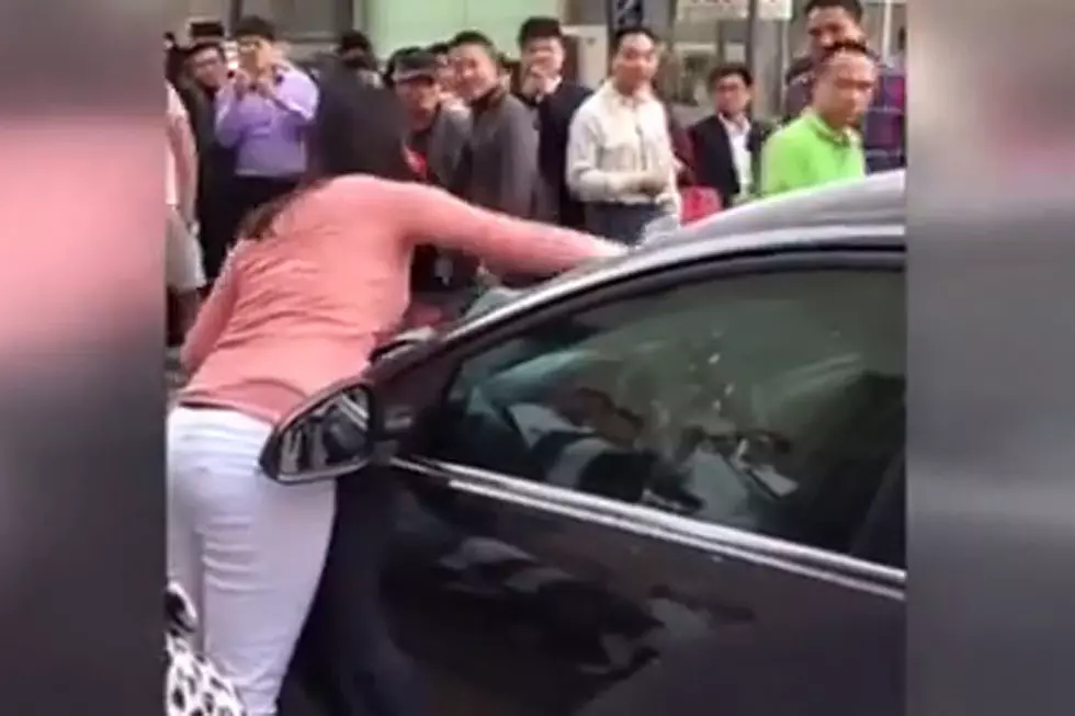 Unhinged Wife Goes Mental on Cheating Husband&#8217;s Car