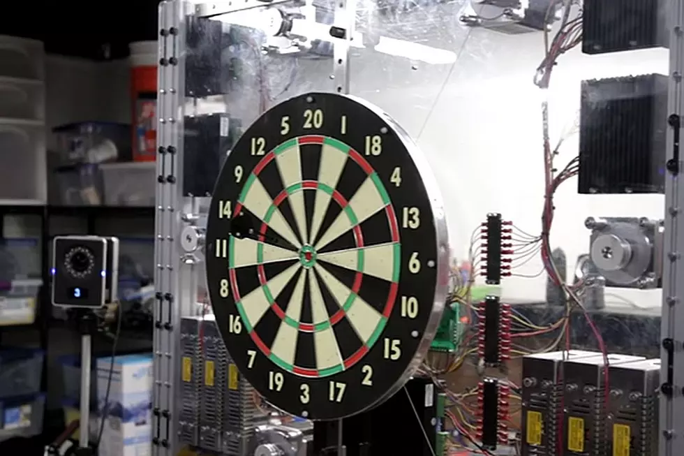 Automatic Bullseye Dart Board Is a Total Game-Changer
