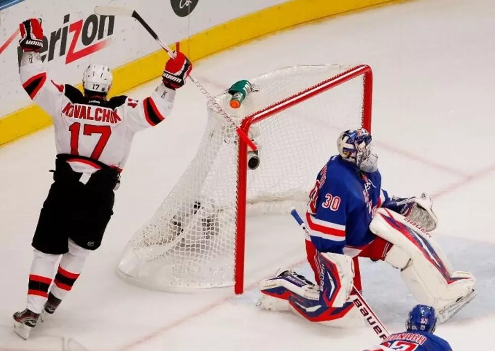 Devils Edge Rangers in Game 2 to Even Series