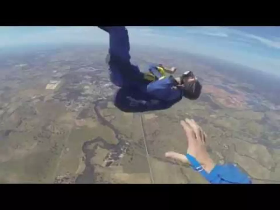 Watch This Incredible Mid-Air Skydiving Rescue