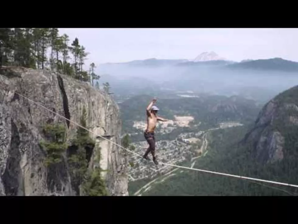 This Record-Setting SlackLine Walk Will Blow Your Mind