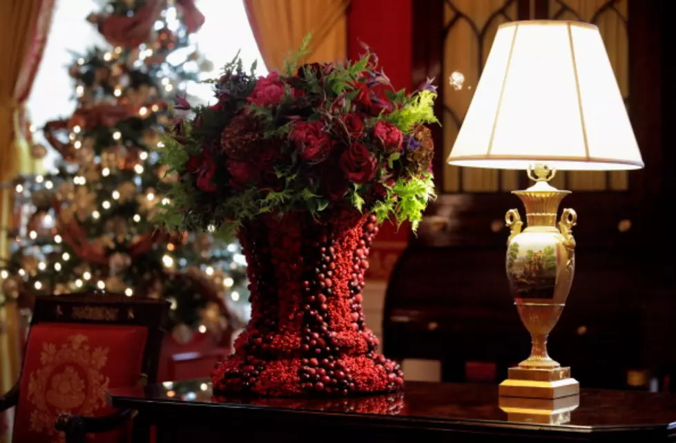 How Long Should The Christmas Decorations Stay Up?