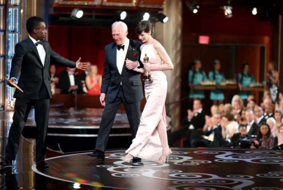 Anne Hathaway Makes New Jersey Proud At Academy Awards